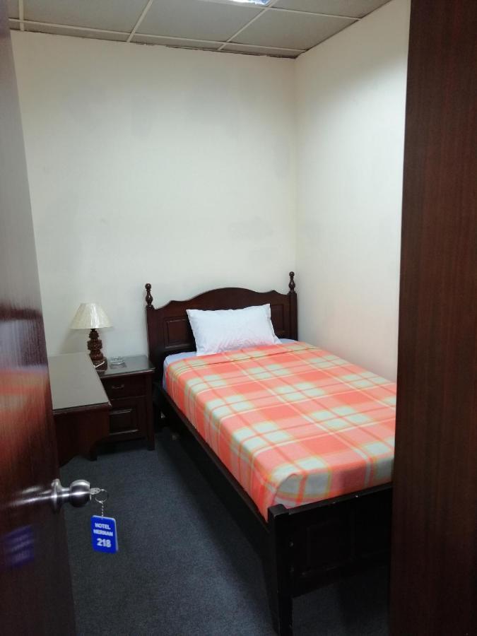 Hostal Victoria Quito Exterior photo