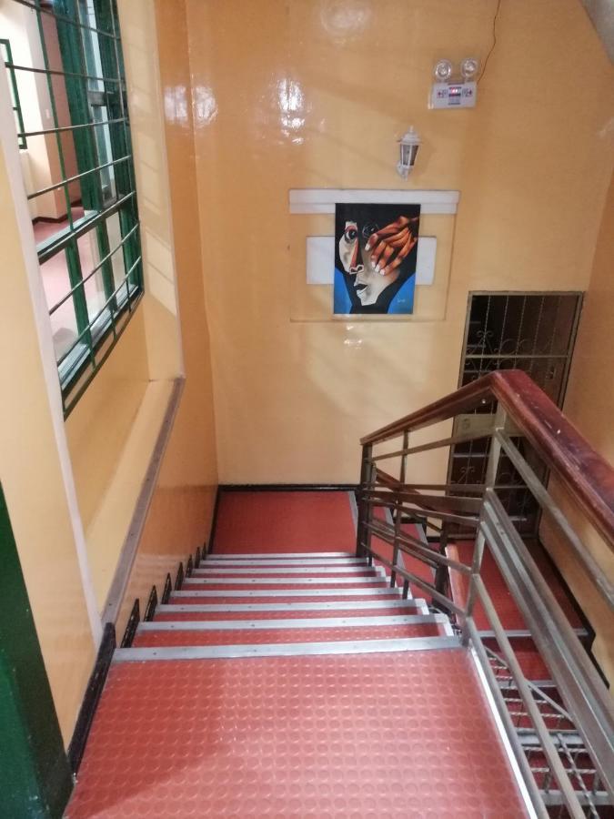 Hostal Victoria Quito Exterior photo
