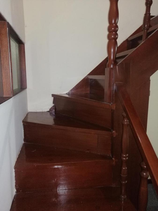 Hostal Victoria Quito Exterior photo